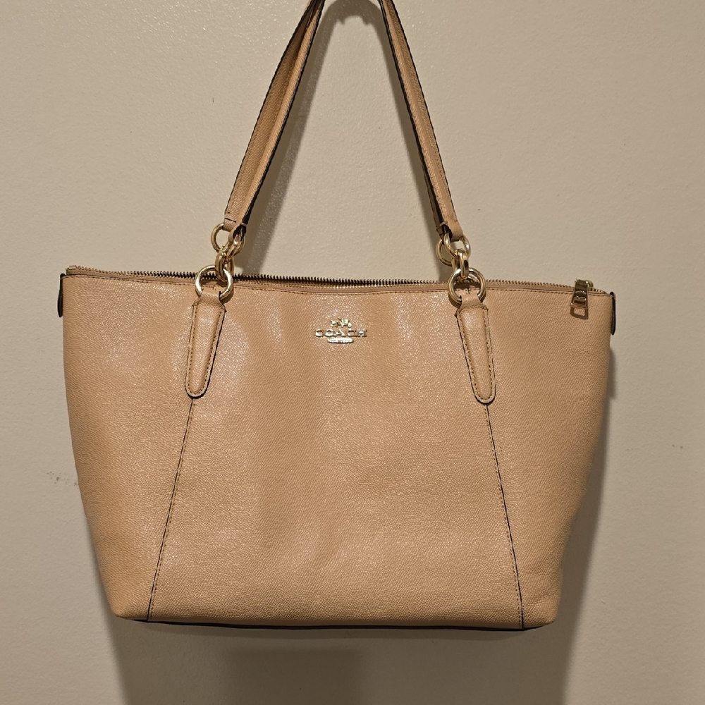 Coach Beige Leather Tote Bag